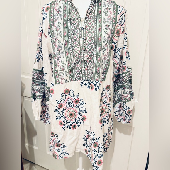 Sue Sartor Tops - Sue Sartor Bangalore Tunic in Pink and Green Floral 100% Cotton Exquisite Sz L